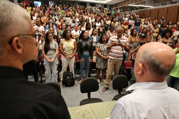 Feira de Santana Recebe 261 Novos Professores na Rede Municipal de Educação Feira de Santana Recebe 261 Novos Professores na Rede Municipal de Educação