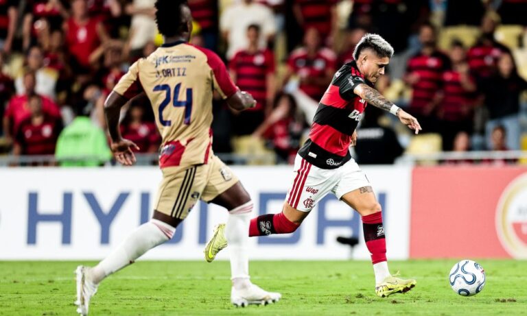 Flamengo Brilha e Goleia Independiente Medellín, Assumindo a Liderança do Grupo A da Libertadores