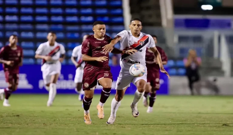 Jacuipense Enfrenta Derrota e Complica Situação no Nordestão Jacuipense Enfrenta Derrota e Complica Situação no Nordestão