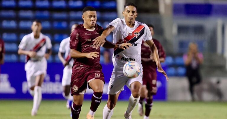 Jacuipense sofre derrota para o Ferroviário e ainda busca a primeira vitória na Copa do Nordeste Jacuipense sofre derrota para o Ferroviário e ainda busca a primeira vitória na Copa do Nordeste