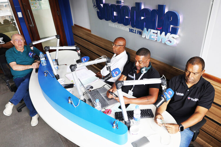 José Ronaldo Confirma Cumprimento de Compromissos em Entrevista no Programa de Silvério Silva