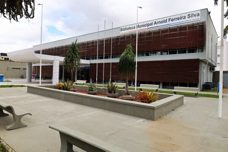Movimentação Positiva na Biblioteca Municipal Arnold Silva: Um Espaço de Conhecimento