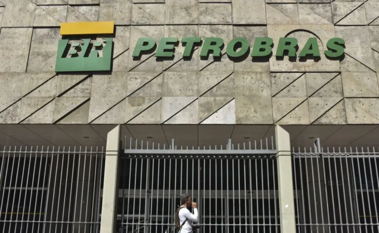Petrobras Afirma que Não Há Defasagem nos Preços e Solidifica Política de Reajustes
