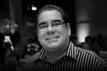 Prefeitura de Feira de Santana Lamenta a Perda do Jornalista Antônio José Laranjeira Prefeitura de Feira de Santana Lamenta a Perda do Jornalista Antônio José Laranjeira