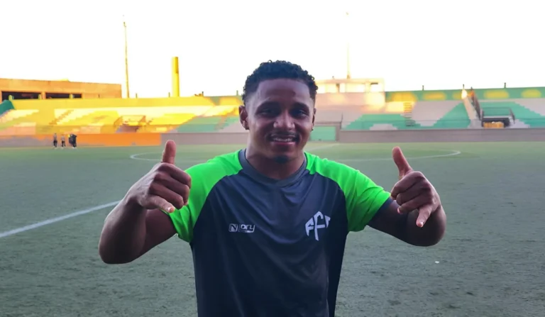 Rogerinho Brilha Como Artilheiro e Aumenta Confiança no Feira FC