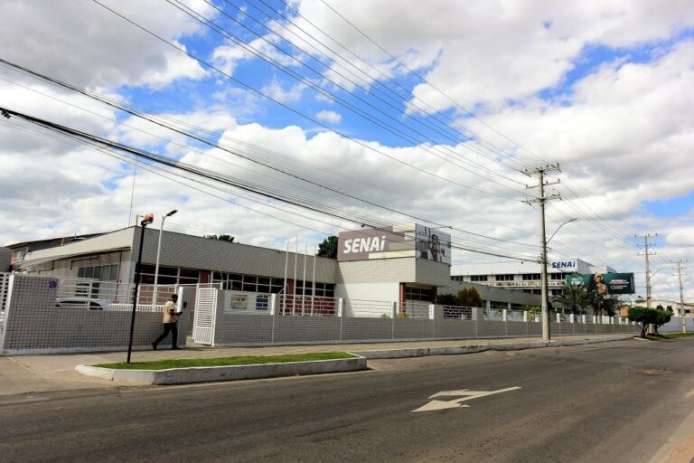 SENAI Bahia Inaugura Centro de Serviços Industriais em Feira de Santana com Foco em Inovação