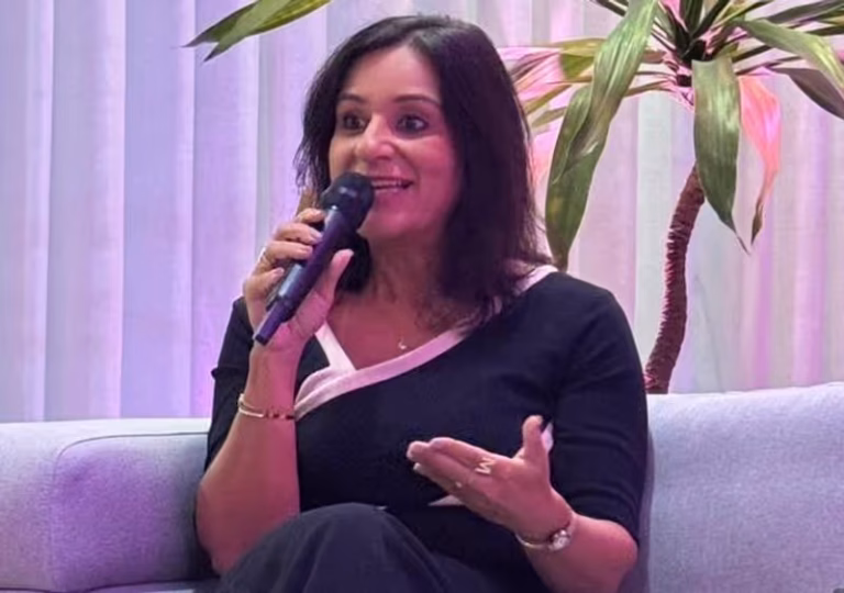 Educação e Empoderamento Feminino: Um Painel Inspirador com a Reitora da UNEX