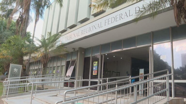 PF Investiga Liberação Irregular de Precatórios e Ligação com Fundos de Investimento