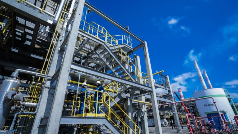 Bahia acelera na nova indústria e mira liderança na economia de baixo carbono em 2026