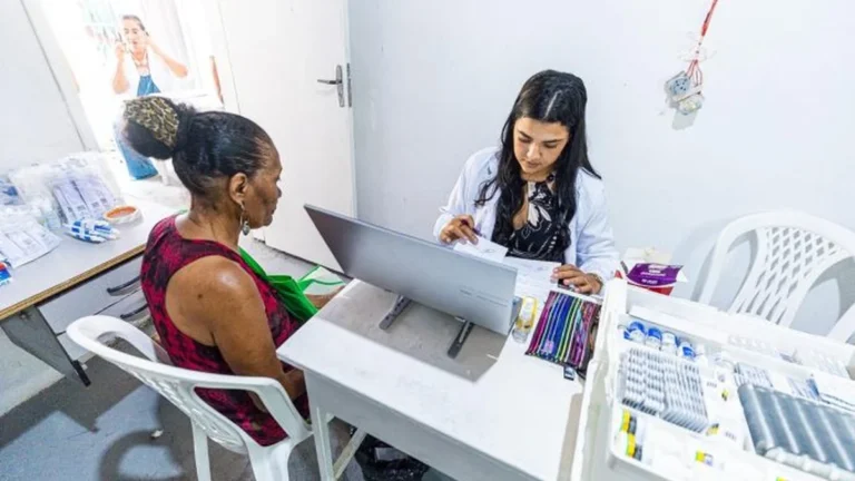 Camaçari: Saúde Itinerante leva atendimento humanizado ao Lodo com ampla oferta de serviços
