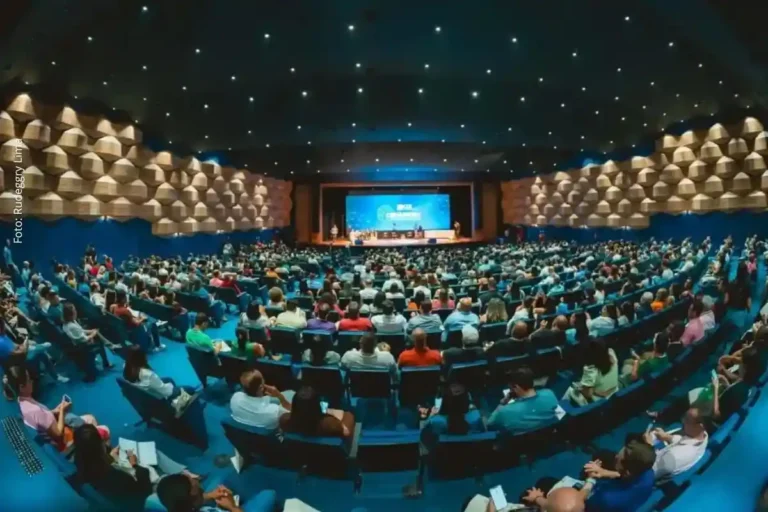Teatro em Feira de Santana Homenageia Carlos Pitta com Mudança de Nome