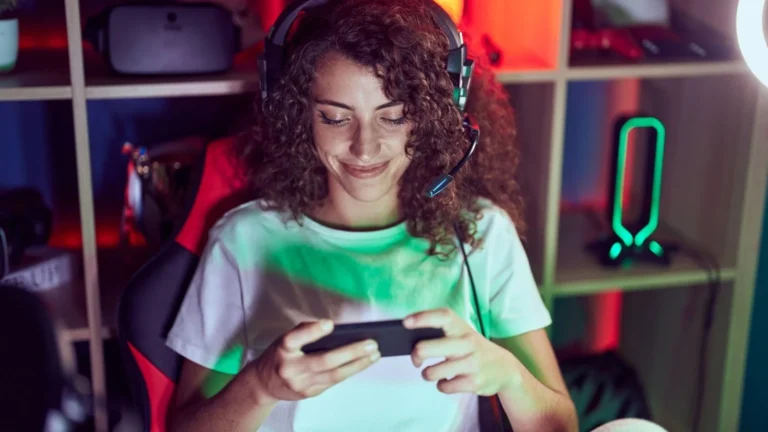 Hábitos de Entretenimento entre Jovens: 7 Tendências que Transformam a Cultura Digital Hábitos de Entretenimento entre Jovens: 7 Tendências que Transformam a Cultura Digital