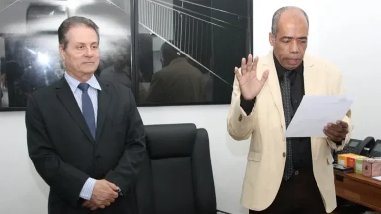 Dr. José Antonio assume cadeira na Câmara de Salvador e fortalece compromisso com a saúde pública