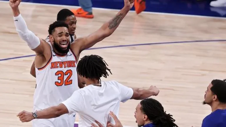New York Knicks fazem virada histórica e ficam a uma vitória do título da NBA