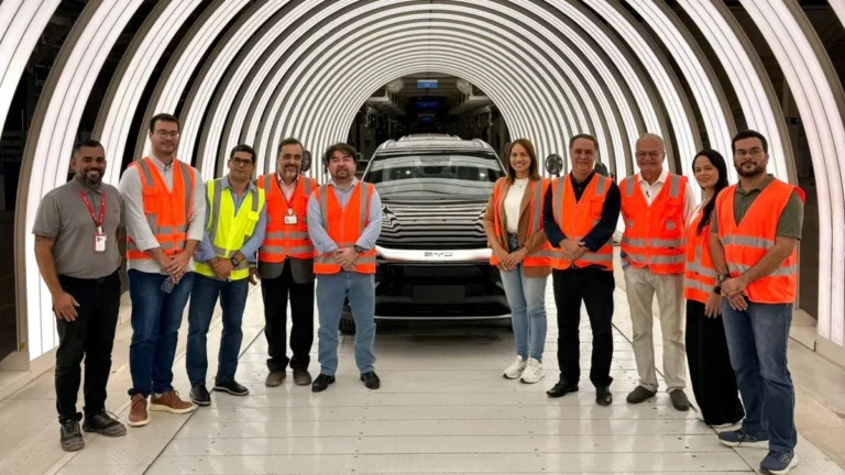Observatório da Indústria e BYD firmam parceria para estudo do impacto econômico na Bahia