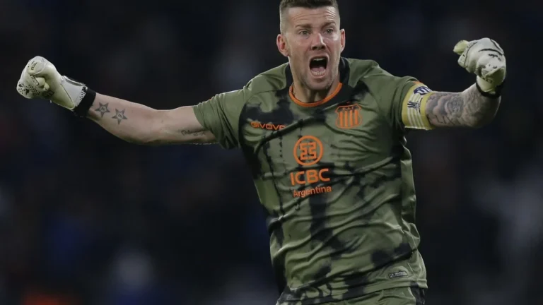 Bahia confirma contratação do goleiro argentino Guido Herrera até 2027