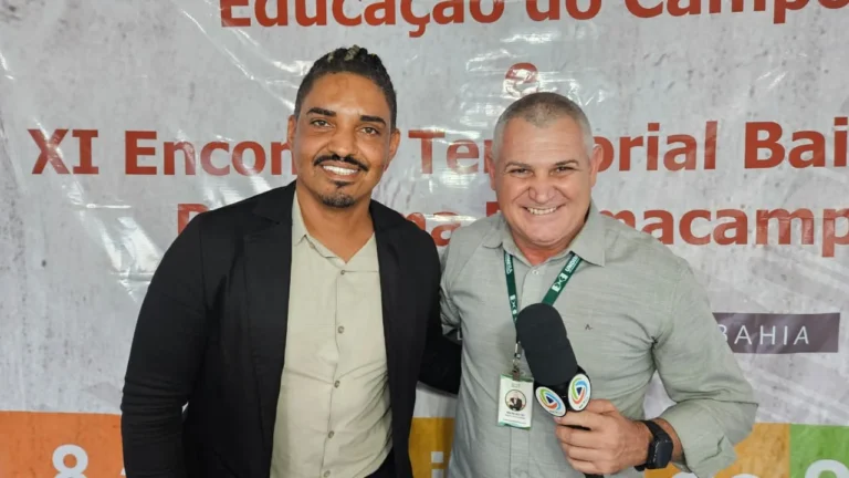 Protagonismo dos Municípios no Fortalecimento da Educação do Campo na Bahia Protagonismo dos Municípios no Fortalecimento da Educação do Campo na Bahia