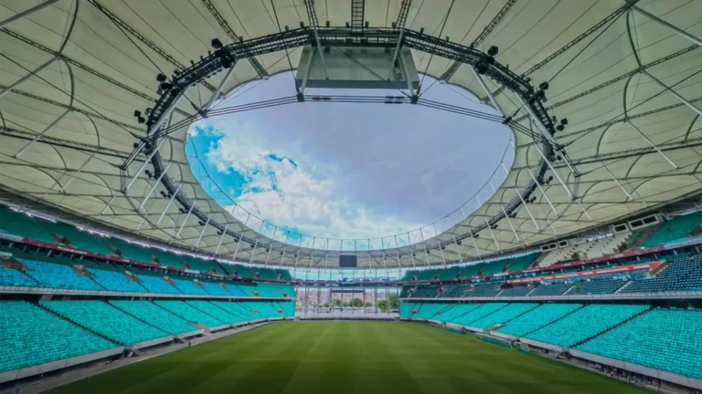Corinthians testa tecnologia de impedimento semiautomático contra Bahia no Brasileirão Corinthians testa tecnologia de impedimento semiautomático contra Bahia no Brasileirão