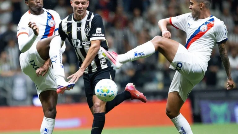 Atlético-MG e Bahia empatam na 19ª rodada do Brasileirão com jogos equilibrados Atlético-MG e Bahia empatam na 19ª rodada do Brasileirão com jogos equilibrados